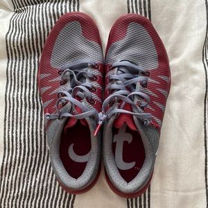 Nike Free University of Alabama Trainers